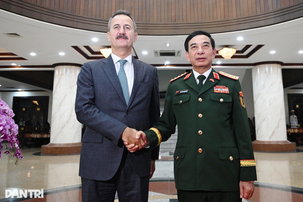 Forsvarsdepartementet er klar til å legge til rette for tyrkiske forsvarsbedrifter - 1 Bộ Quốc phòng sẵn sàng tạo điều kiện cho doanh nghiệp quốc phòng Thổ Nhĩ Kỳ - 1