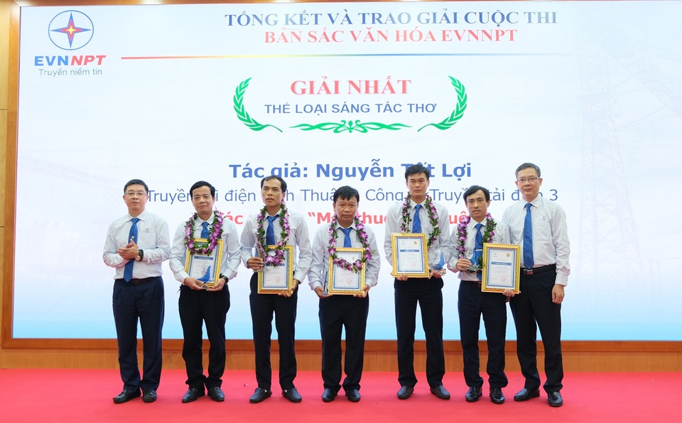 EVNNPT tổng kết cuộc thi “Bản sắc Văn hóa EVNNPT” - 2 EVNNPT tổng kết cuộc thi “Bản sắc Văn hóa EVNNPT” - 2