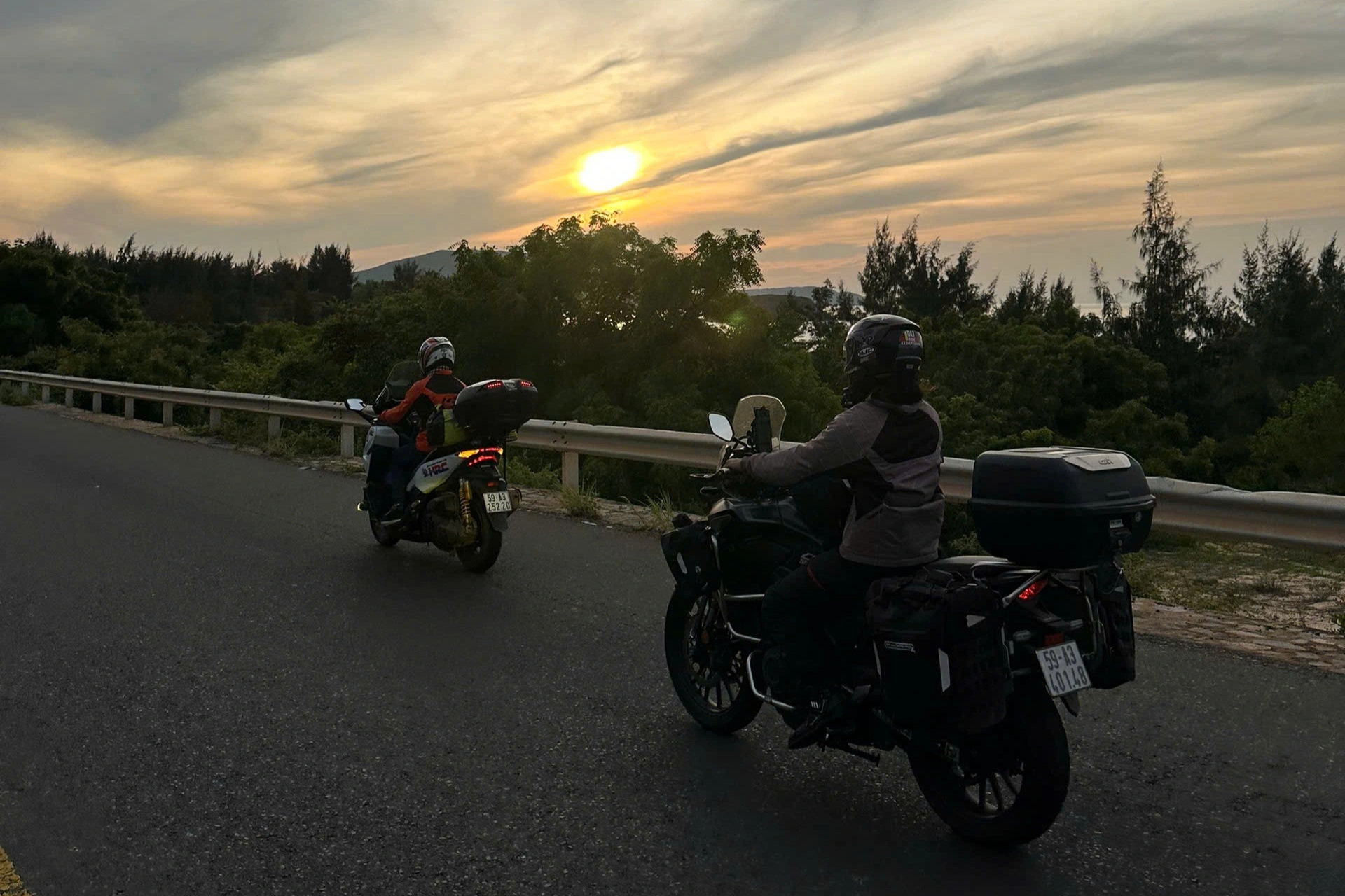 Lời “xin tiền đi chơi” gây sốc và chuyến từ thiện 1 tỷ đồng ở Điện Biên - 3