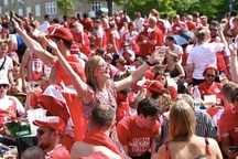 Đan Mạch viết tiếp truyện cổ tích Andersen tại Euro 2020