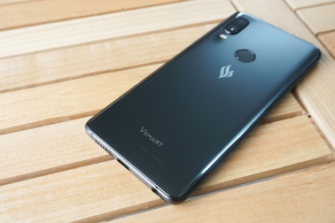 Mở hộp và trên tay nhanh Vsmart Active 1 giá 4,99 triệu đồng