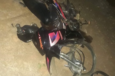 Xe cứu thương tông xe máy, một người tử vong