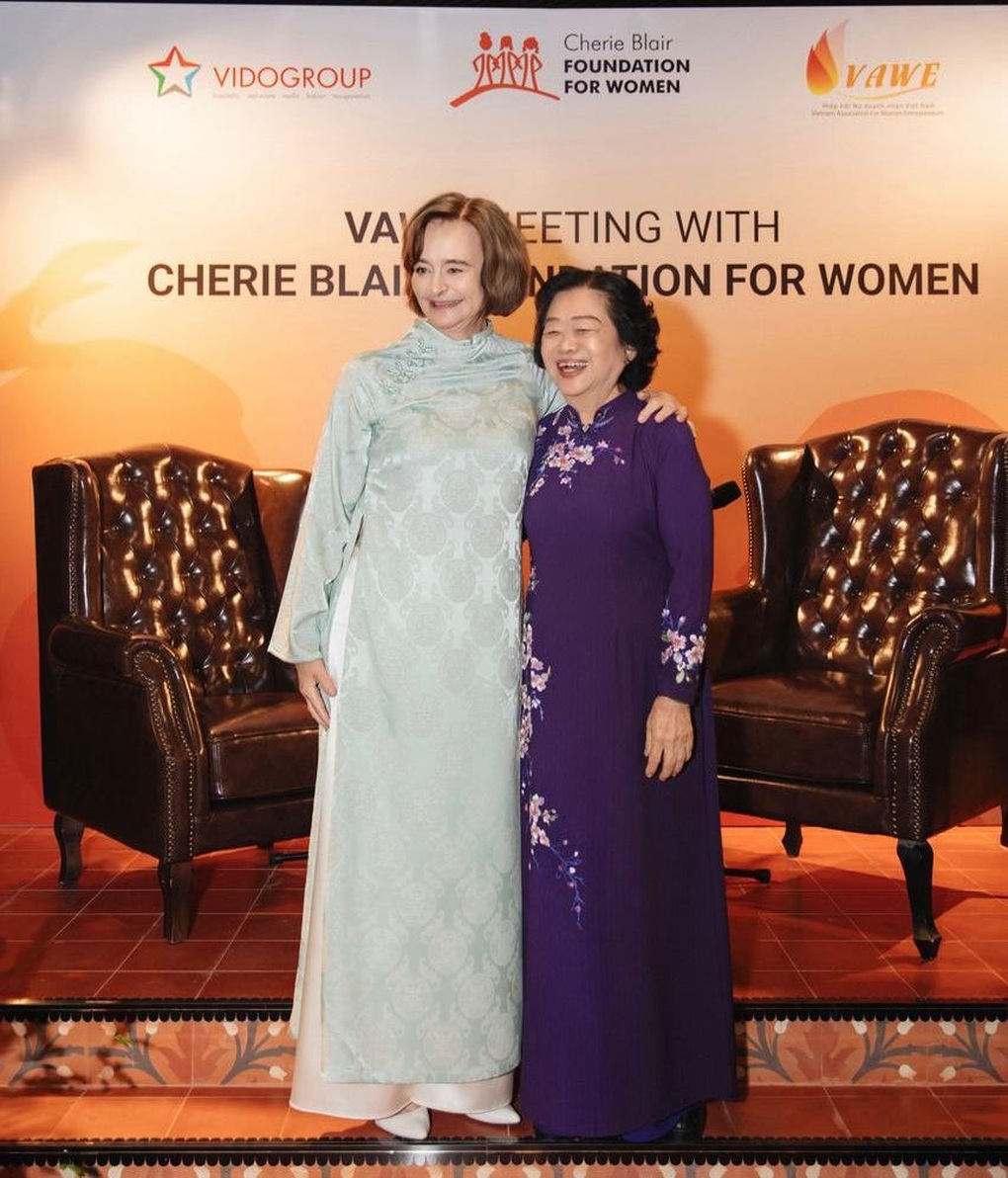 Hiệp hội Nữ Doanh nhân Việt Nam (VAWE) gặp gỡ đại diện Quỹ Cherie Blair - 1 Hiệp hội Nữ Doanh nhân Việt Nam (VAWE) gặp gỡ đại diện Quỹ Cherie Blair - 1