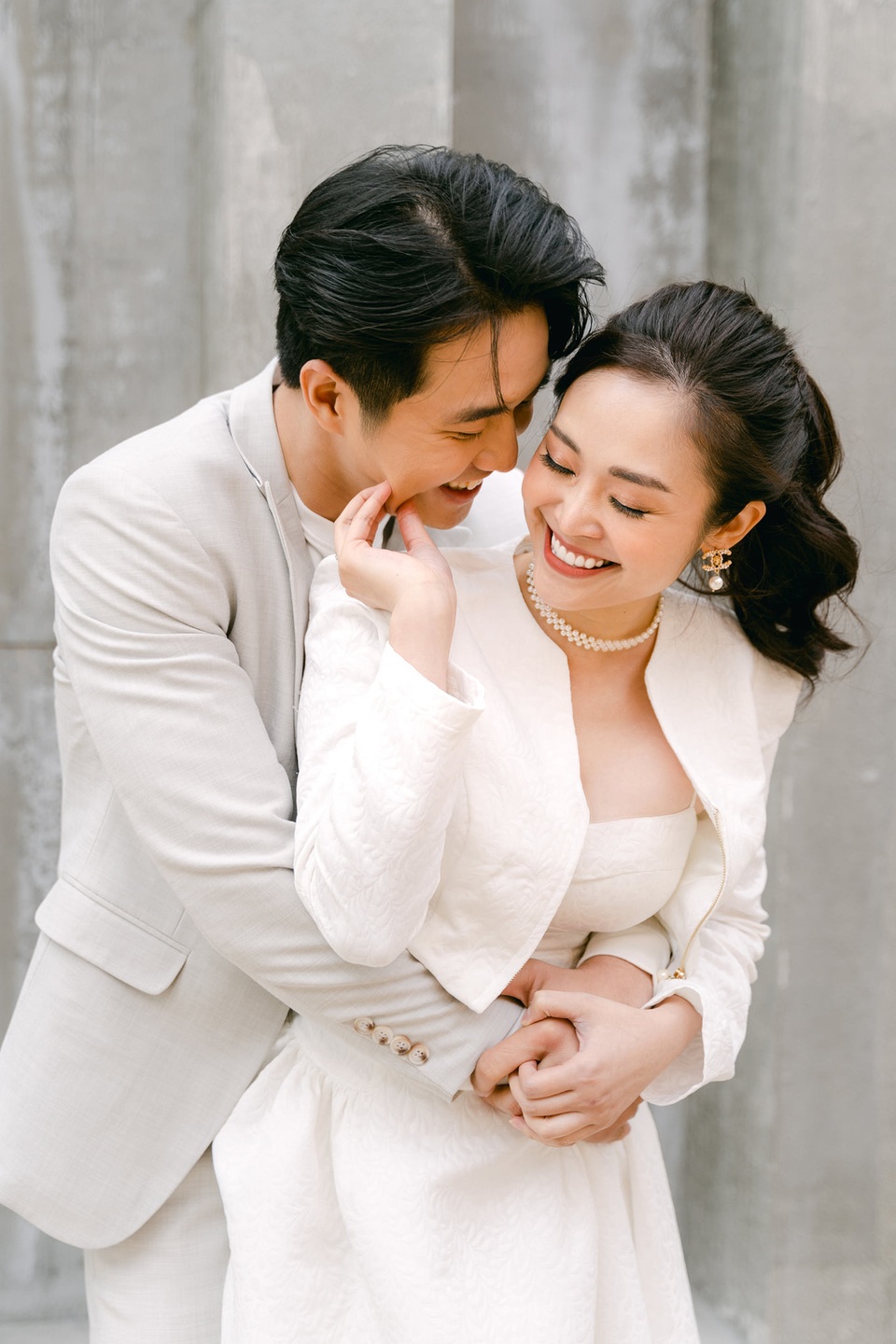 Ảnh cưới đẹp lung linh của MC Thùy Linh VTV với chồng kém 5 tuổi - 11 Ảnh cưới đẹp lung linh của MC Thùy Linh VTV với chồng kém 5 tuổi - 11