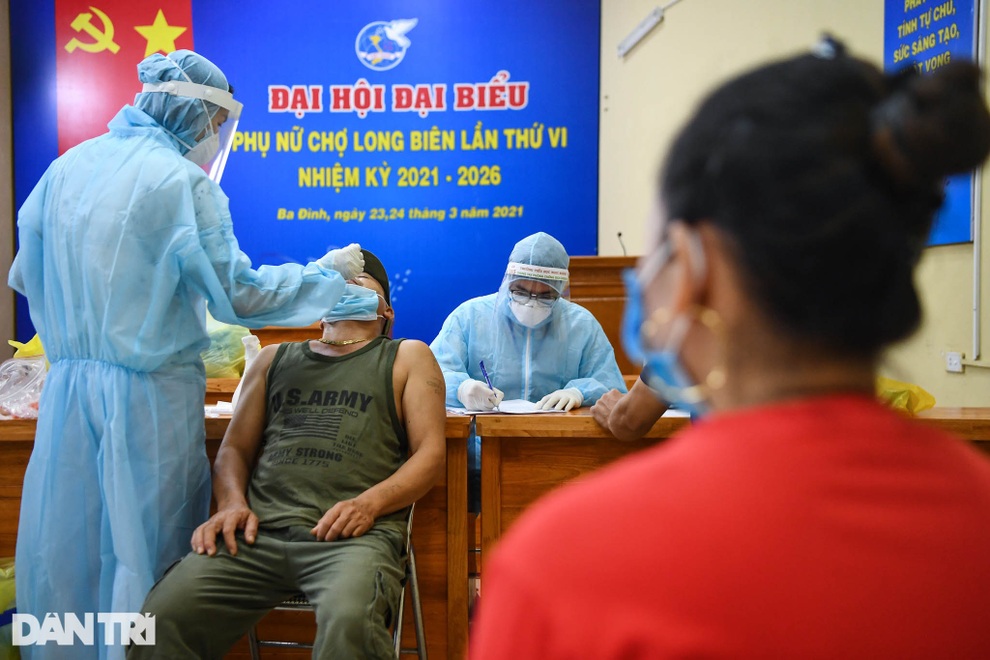 Sáng 8/8, 4.941 ca Covid-19 mới, gần 8,9 triệu liều vắc xin đã được tiêm - 1 Sáng 8/8, 4.941 ca Covid-19 mới, gần 8,9 triệu liều vắc xin đã được tiêm - 1