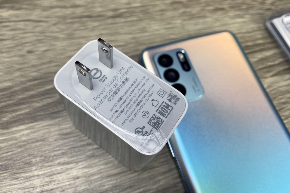 Đánh giá Oppo Reno6 Z: Smartphone cho người trẻ thích chụp ảnh - 6 Đánh giá Oppo Reno6 Z: Smartphone cho người trẻ thích chụp ảnh - 6
