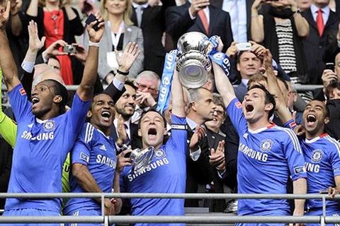 Khán giả phản ứng K+ phát độc quyền giải Ngoại hạng Anh