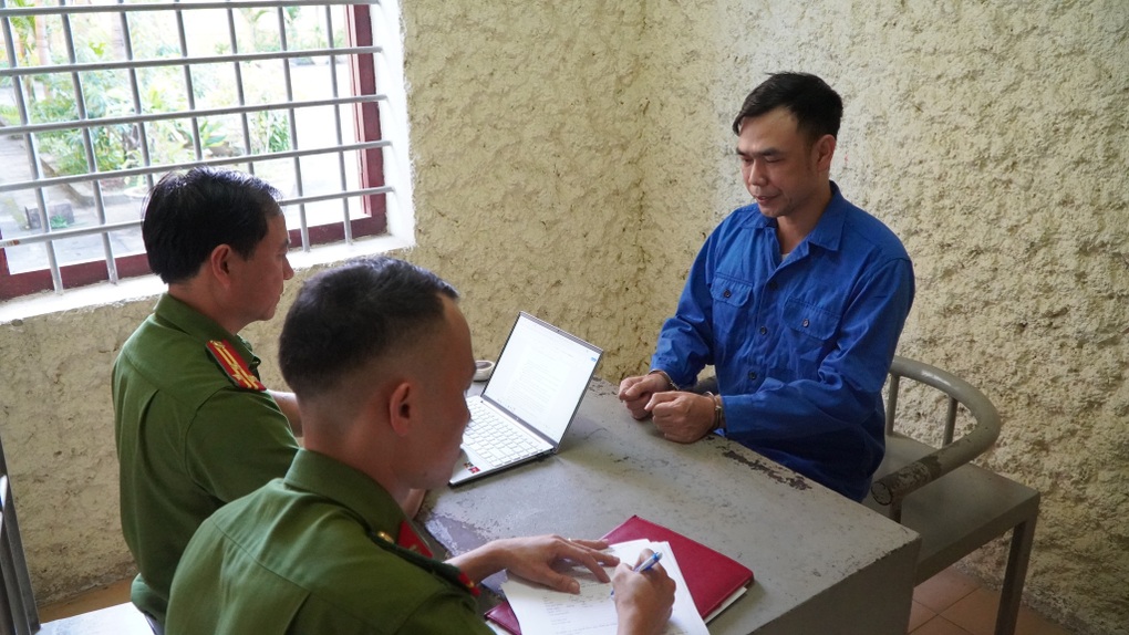 Bắt tạm giam thầy giáo chuyên kêu gọi từ thiện trên Facebook - 1