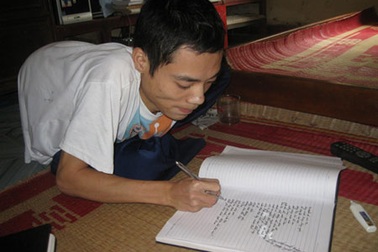 Chàng trai vượt qua bão giông cuộc đời