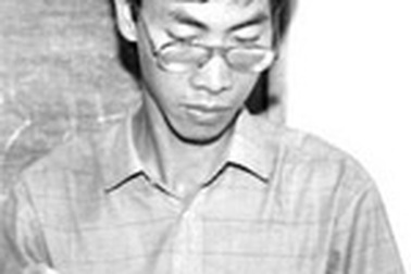 Lê Bá Khánh Trình “đánh vật” với thi cử thế nào?