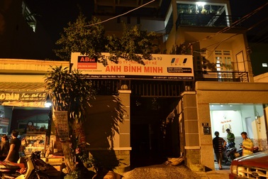 Cứu cụ bà 95 tuổi khỏi đám cháy trong đêm