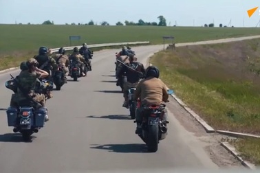 Nga tung chiến thuật "ngựa sắt", phòng tuyến Ukraine chao đảo