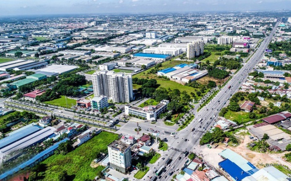 Vốn ngoại vào bất động sản sụt giảm mạnh, có đáng lo? - 2 Vốn ngoại vào bất động sản sụt giảm mạnh, có đáng lo? - 2