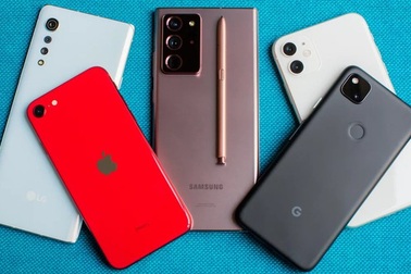 Apple chiếm 3 vị trí dẫn đầu trong top 10 smartphone bán chạy nhất năm 2020