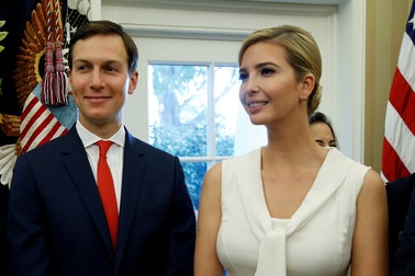 Báo Mỹ: Con rể ông Trump thân thiết với tỷ phú Nga Abramovich