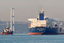 Nga dần ngấm đòn trừng phạt, dầu ế chất đầy các kho