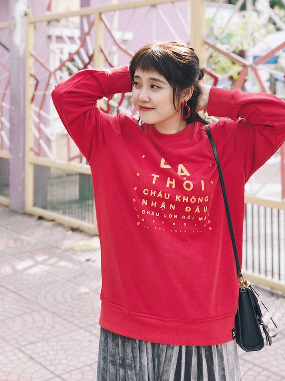 “Nàng thơ” của ban nhạc Lộn Xộn chia sẻ cách giữ dáng ngày Tết - 1 “Nàng thơ” của ban nhạc Lộn Xộn chia sẻ cách giữ dáng ngày Tết - 1