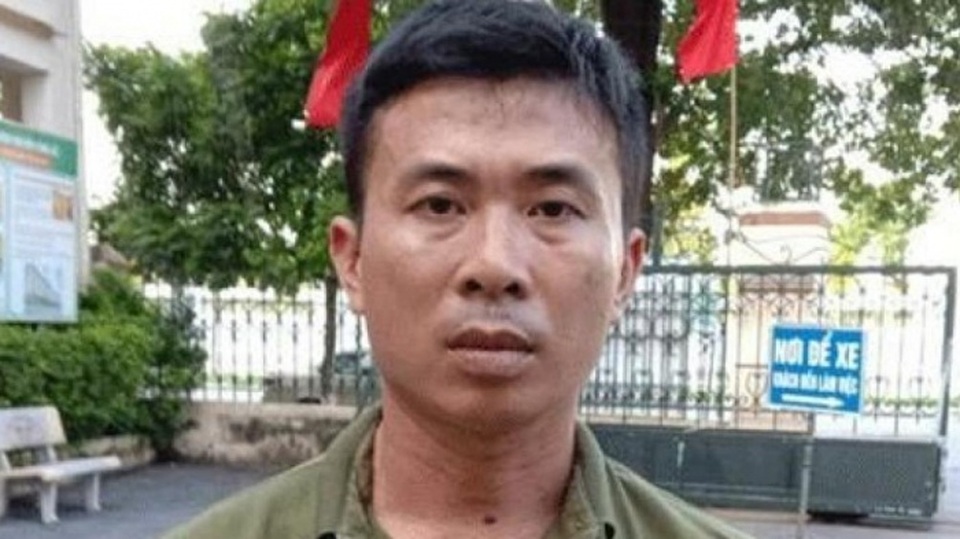 Côn đồ lao xe rạn xương sườn trung uý CSGT đối diện hình phạt nào? - 1 Côn đồ lao xe rạn xương sườn trung uý CSGT đối diện hình phạt nào? - 1