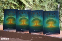 Khám phá "Học thuyết về tình thương" của tác giả Hà Huy Thanh