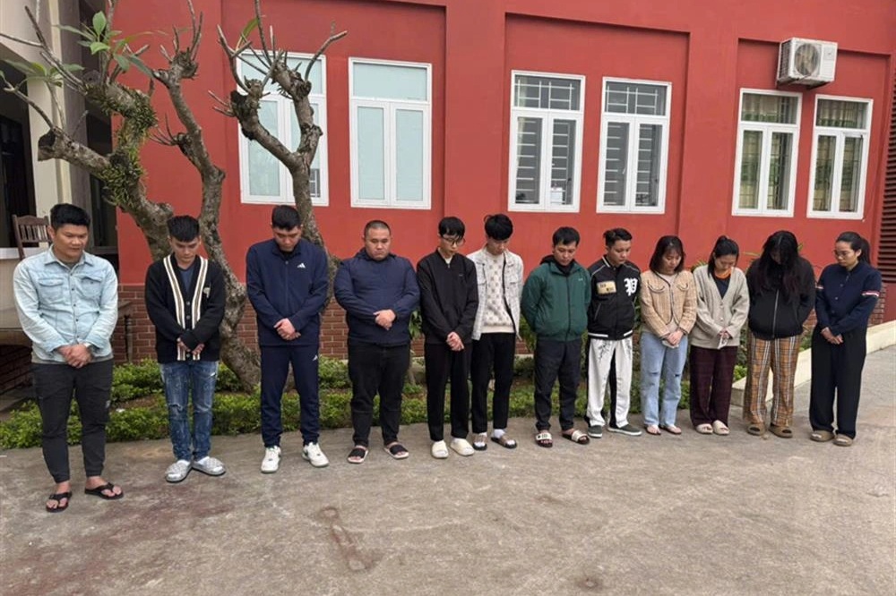 Acusação de 15 pessoas em organização transnacional de fraude - 2 Khởi tố 15 đối tượng trong tổ chức lừa đảo xuyên quốc gia - 2