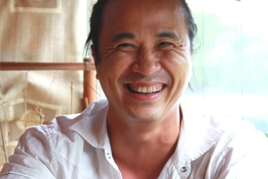 Lê Minh Sơn: “Gã nhà quê” chuyển từ “Làng” ra “Phố”!