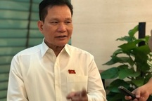 Không tăng lương gây tác động tiêu cực lớn hơn việc thâm hụt nguồn đầu tư!