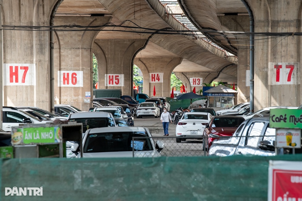 Điểm tuần: Chồng lĩnh án tù vì quan hệ với vợ, cháy bãi xe gầm cầu Vĩnh Tuy - 3 Điểm tuần: Chồng lĩnh án tù vì quan hệ với vợ, cháy bãi xe gầm cầu Vĩnh Tuy - 3
