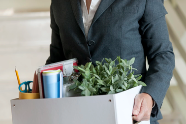 Shopee, iPrice... ồ ạt sa thải nhân viên, chuyện gì đang xảy ra?