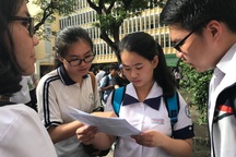 Đề Ngoại ngữ vừa tầm nhưng khó lấy điểm cao