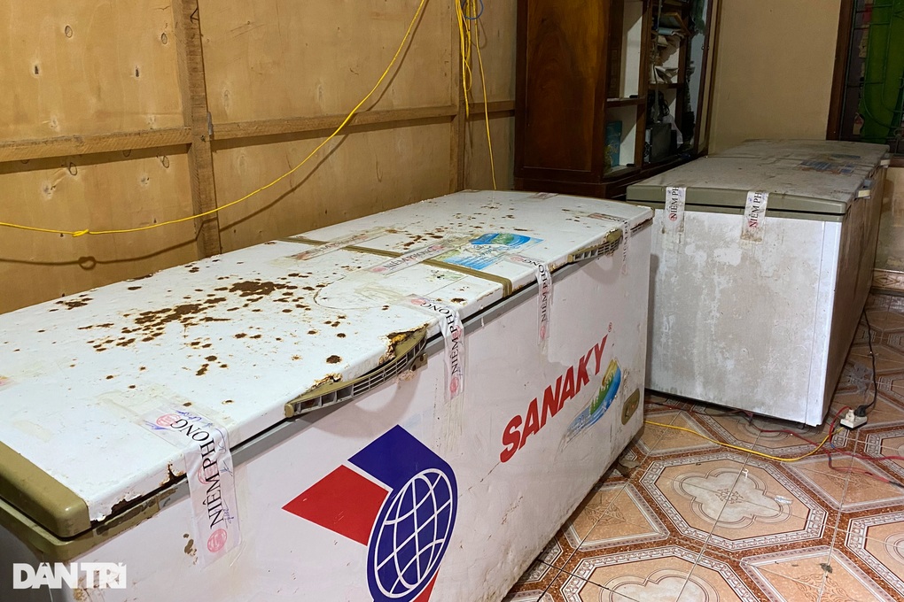 Ngày đêm trông giữ 2 con hổ chết ở Thọ Xuân - 1 Ngày đêm trông giữ 2 con hổ chết ở Thọ Xuân - 1