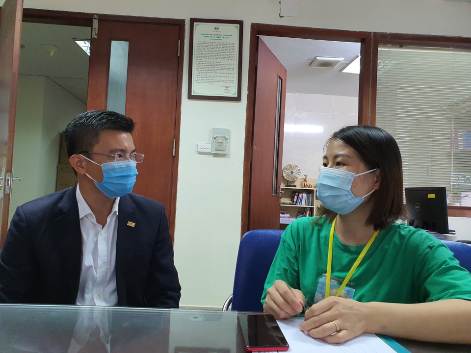 Bạn đọc Dân trí tiếp tục giúp đỡ bé Minh Ánh mắc bệnh tan máu bẩm sinh - 4 Bạn đọc Dân trí tiếp tục giúp đỡ bé Minh Ánh mắc bệnh tan máu bẩm sinh - 4