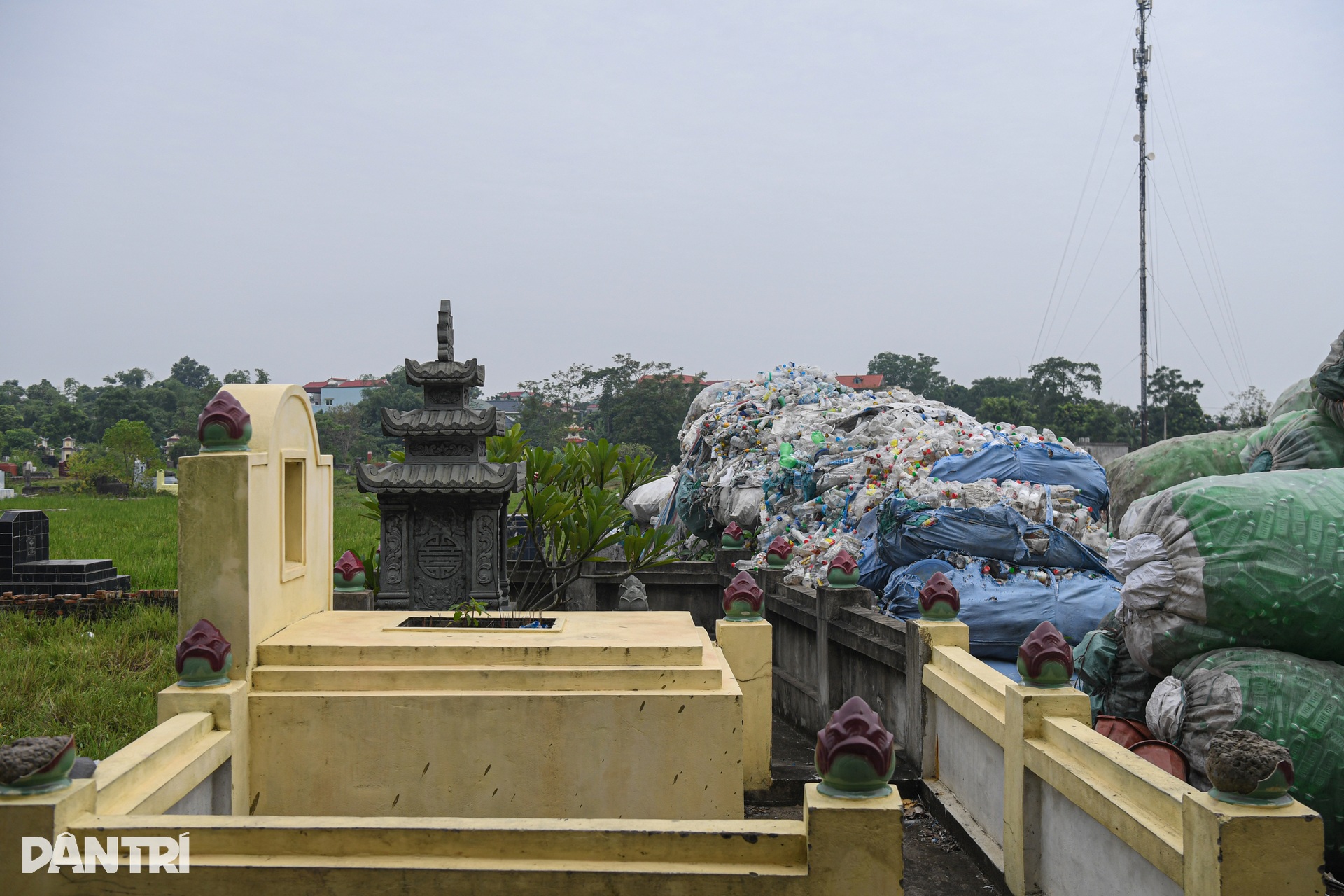 Thủ phủ phế liệu lớn nhất Hà Nội: Khổ người sống, quấy người chết - 7 Thủ phủ phế liệu lớn nhất Hà Nội: Khổ người sống, quấy người chết - 7