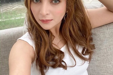 Sao Instagram bị chỉ trích vì rao bán trinh tiết ủng hộ chống dịch covid-19