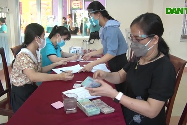 Lao động gặp khó khăn do Covid-19 tại Quảng Bình vui mừng được nhận hỗ trợ