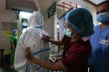 Philippines đột kích bệnh viện “chui” chữa Covid-19 cho người Trung Quốc