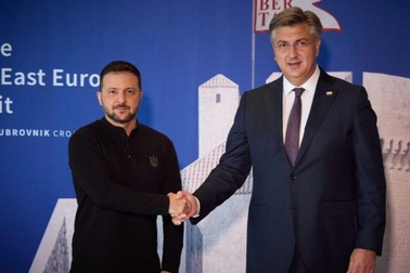 Loạt quốc gia châu Âu ra tuyên bố chung ủng hộ Ukraine gia nhập NATO