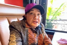 Nghệ sĩ cải lương Hồng Nga về nước sau một thời gian mắc kẹt ở Mỹ