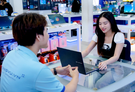 Promosi pembelian komputer riba sehingga 5 juta VND diskaun untuk musim kembali ke sekolah di Phong Vu - 2 Ưu đãi mua laptop giảm đến 5 triệu đồng mùa tựu trường tại Phong Vũ - 2