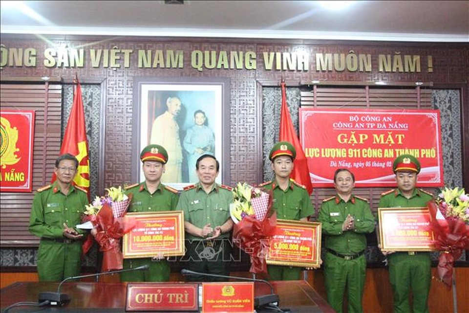 Lực lượng 911 - Thương hiệu đặc biệt của Công an Đà Nẵng - 2 Lực lượng 911 - Thương hiệu đặc biệt của Công an Đà Nẵng - 2
