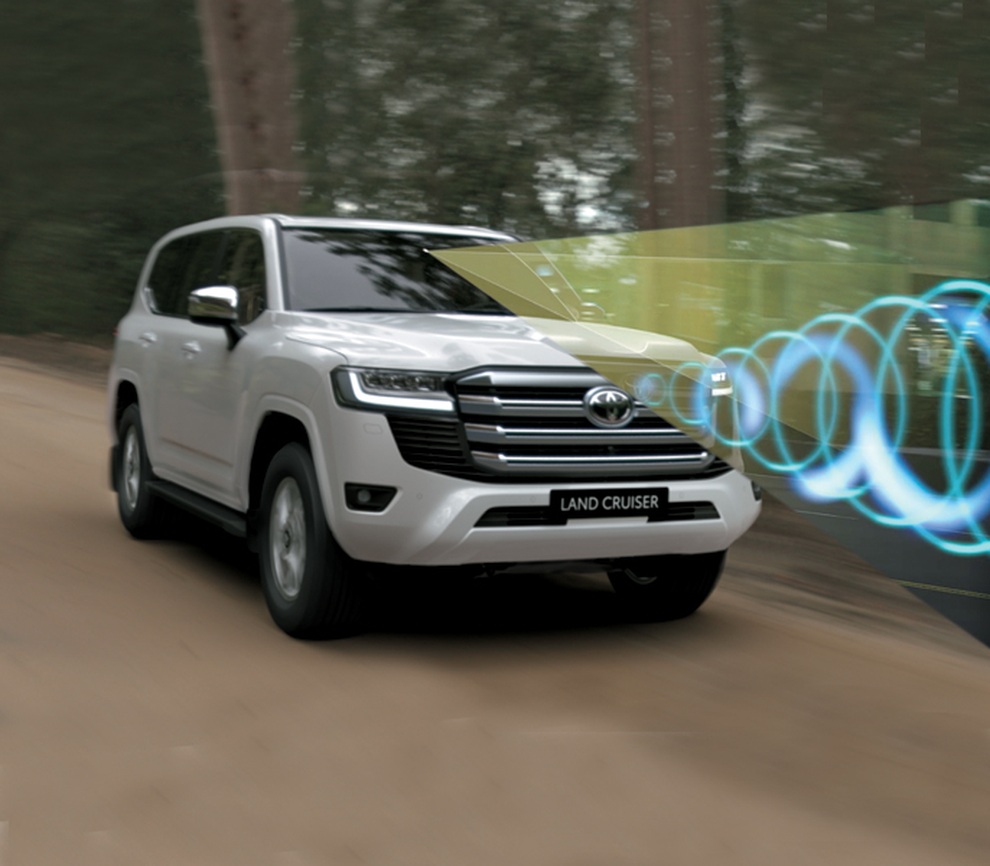 Đánh giá Toyota Land Cruiser 2021: Tượng đài SUV với sức mạnh vượt thời gian - 2 Đánh giá Toyota Land Cruiser 2021: Tượng đài SUV với sức mạnh vượt thời gian - 2