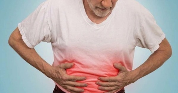 Bỏ qua dấu hiệu đi ngoài ra máu, người đàn ông bị ung thư đại trực tràng - 1 Bỏ qua dấu hiệu đi ngoài ra máu, người đàn ông bị ung thư đại trực tràng - 1