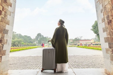 Bí quyết chọn vali Roncato chống trầy xước tại KOS Shop khi đi du lịch