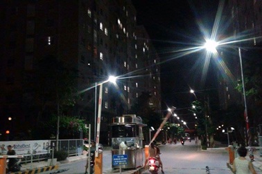 Hà Nội: Người đàn ông nhảy từ tầng 9 chung cư xuống đất