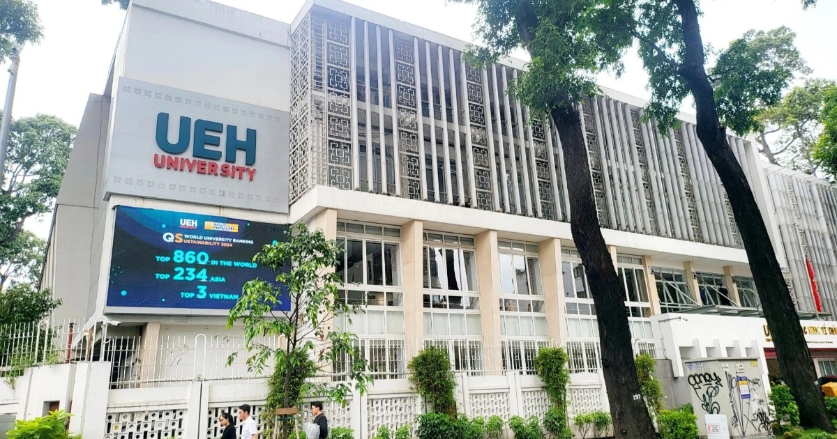 Xuất hiện email lạ, Đại học Kinh tế TPHCM cảnh báo tránh “sập bẫy"