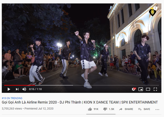 Sau Vũ điệu Trần Đức Bo, nhóm nhảy KION X tiếp tục biên vũ đạo cho bài hát viral Gọi gọi anh là airline và lọt vào top trending luôn! - Ảnh 7. Sau Vũ điệu Trần Đức Bo, nhóm nhảy KION X tiếp tục biên vũ đạo cho bài hát viral Gọi gọi anh là airline và lọt vào top trending luôn! - Ảnh 7.