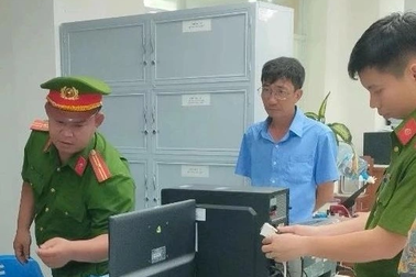 An Giang khởi tố 2 cán bộ vi phạm quy định bồi thường, hỗ trợ tái định cư