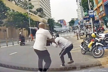 Làm gì để bảo vệ bản thân khi bị tấn công trên đường phố?