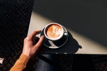 Uống cà phê giúp bạn sống thọ hơn?