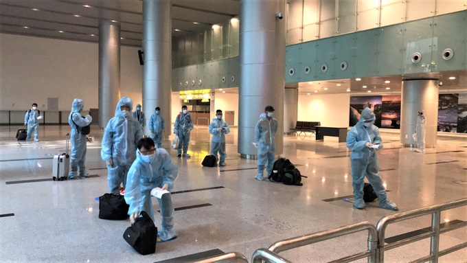 Vietnam Airlines thực hiện hai chuyến bay đặc biệt đưa người Việt từ Myanmar về nước - Ảnh 6. Vietnam Airlines thực hiện hai chuyến bay đặc biệt đưa người Việt từ Myanmar về nước - Ảnh 6.