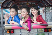 "Chặt chém" gấp 4 lần, lái xe ở Thái Lan bị cấm đón khách sân bay cả đời